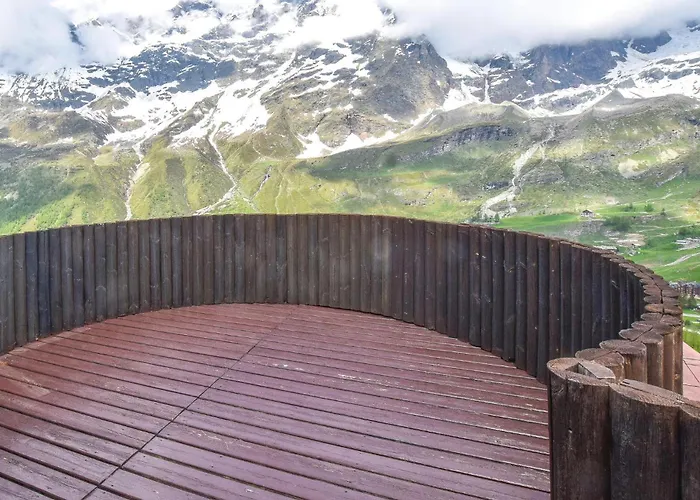 Апартаменти Gorgeous In *